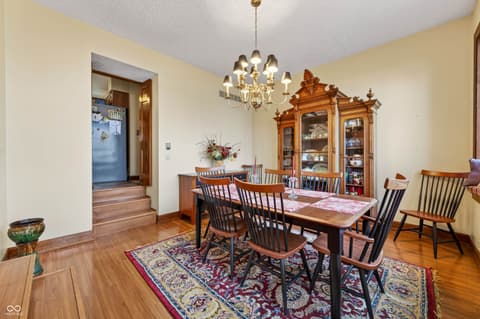 Dining room at 995 E Skyline Drive, Brownstown, IN