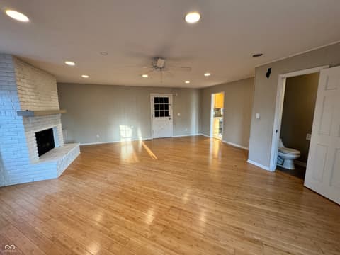 Photo of 7425 Dean Road, Indianapolis, IN