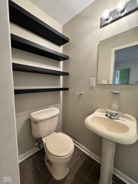 Photo of 7425 Dean Road, Indianapolis, IN