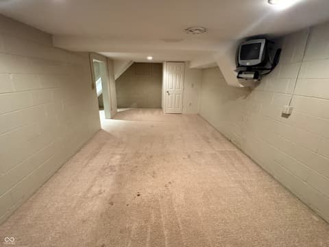 Photo of 7425 Dean Road, Indianapolis, IN