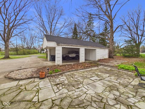 Photo of 1110 Greenway Drive, Anderson, IN