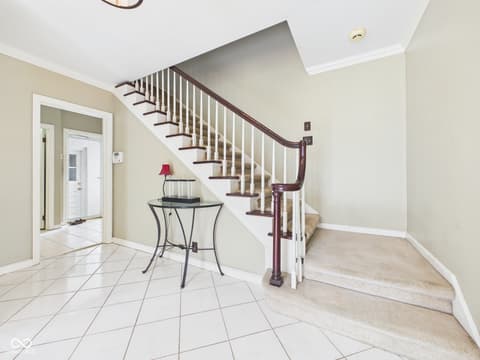 Photo of 1110 Greenway Drive, Anderson, IN