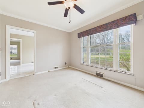 Photo of 1110 Greenway Drive, Anderson, IN