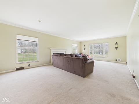 Photo of 1110 Greenway Drive, Anderson, IN