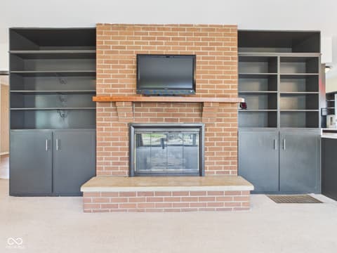 Photo of 1110 Greenway Drive, Anderson, IN