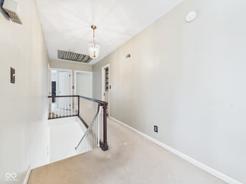Photo of 1110 Greenway Drive, Anderson, IN