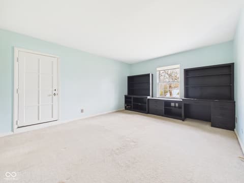 Photo of 1110 Greenway Drive, Anderson, IN