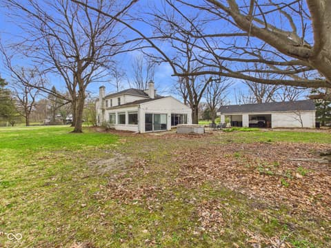 Photo of 1110 Greenway Drive, Anderson, IN