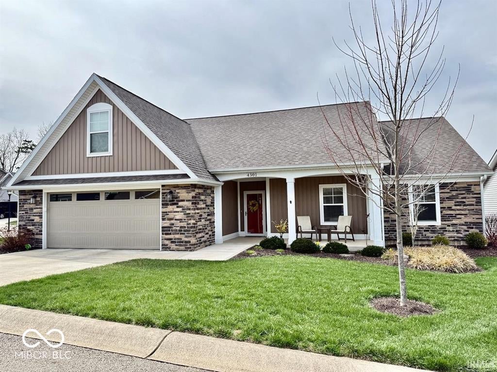 Front exterior at 4301 W Whispering Way Court, Muncie, IN