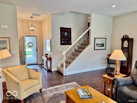 Foyer at 4301 W Whispering Way Court, Muncie, IN