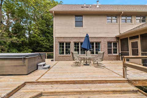 Photo of 1291 N Blue Spruce Court, Greenfield, IN