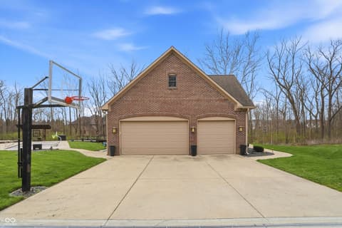 Photo of 1291 N Blue Spruce Court, Greenfield, IN