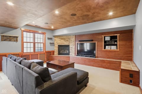 Photo of 1291 N Blue Spruce Court, Greenfield, IN
