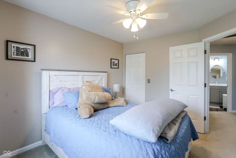 Photo of 5756 Carrousel Drive, Indianapolis, IN