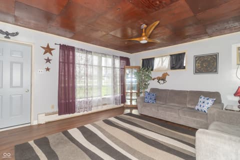 Photo of 3921 N 200 W, Greenfield, IN