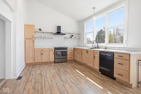 Photo of 105 E Jefferson Street, Kempton, IN