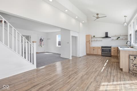 Photo of 105 E Jefferson Street, Kempton, IN