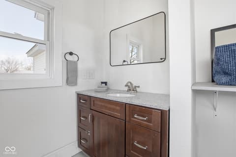 Photo of 105 E Jefferson Street, Kempton, IN