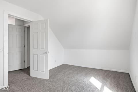 Photo of 105 E Jefferson Street, Kempton, IN