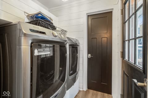 Laundry room at 1834 Friendship Drive, Indianapolis, IN