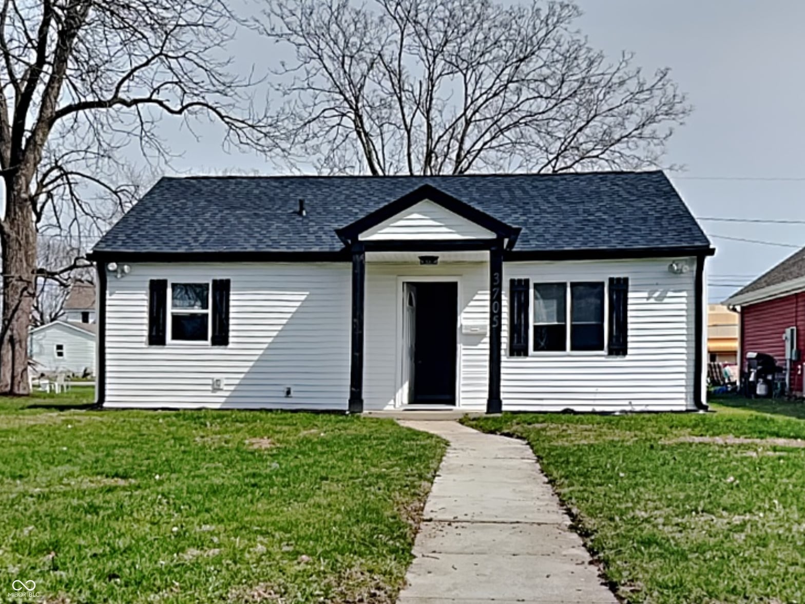 Front exterior at 3705 S Felton Street, Marion, IN