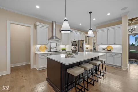 Photo of 14980 Oak Hollow Lane E, Carmel, IN