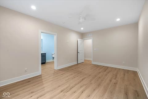 Photo of 14980 Oak Hollow Lane E, Carmel, IN