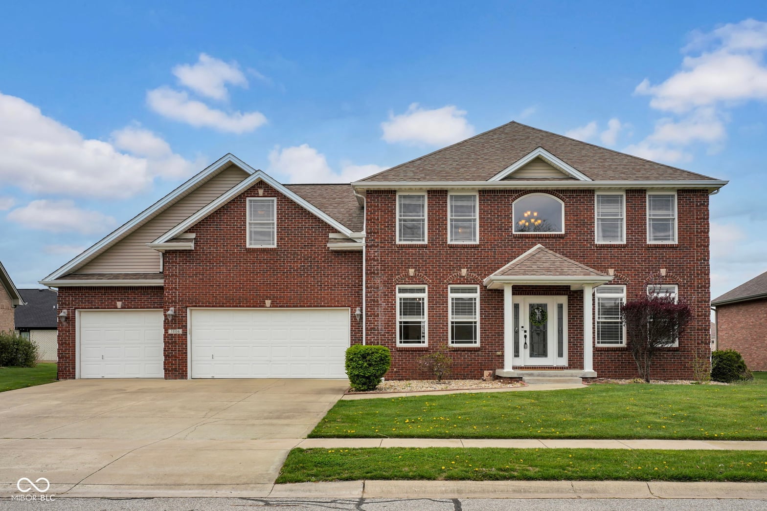 Photo of 3806 Sycamore Bend Way S, Columbus, IN