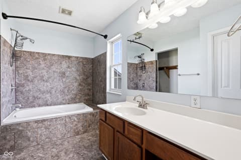 Photo of 11148 Sanabria Drive, Indianapolis, IN