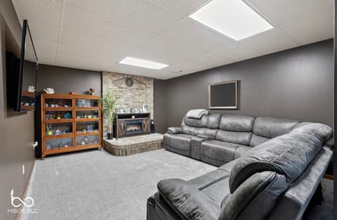 Living room at 6177 W Broken Arrow Court, New Palestine, IN