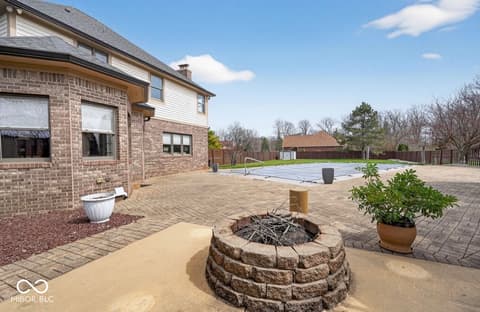 Photo of 6177 W Broken Arrow Court, New Palestine, IN
