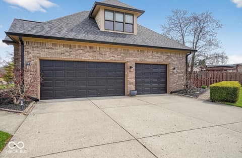 Photo of 6177 W Broken Arrow Court, New Palestine, IN
