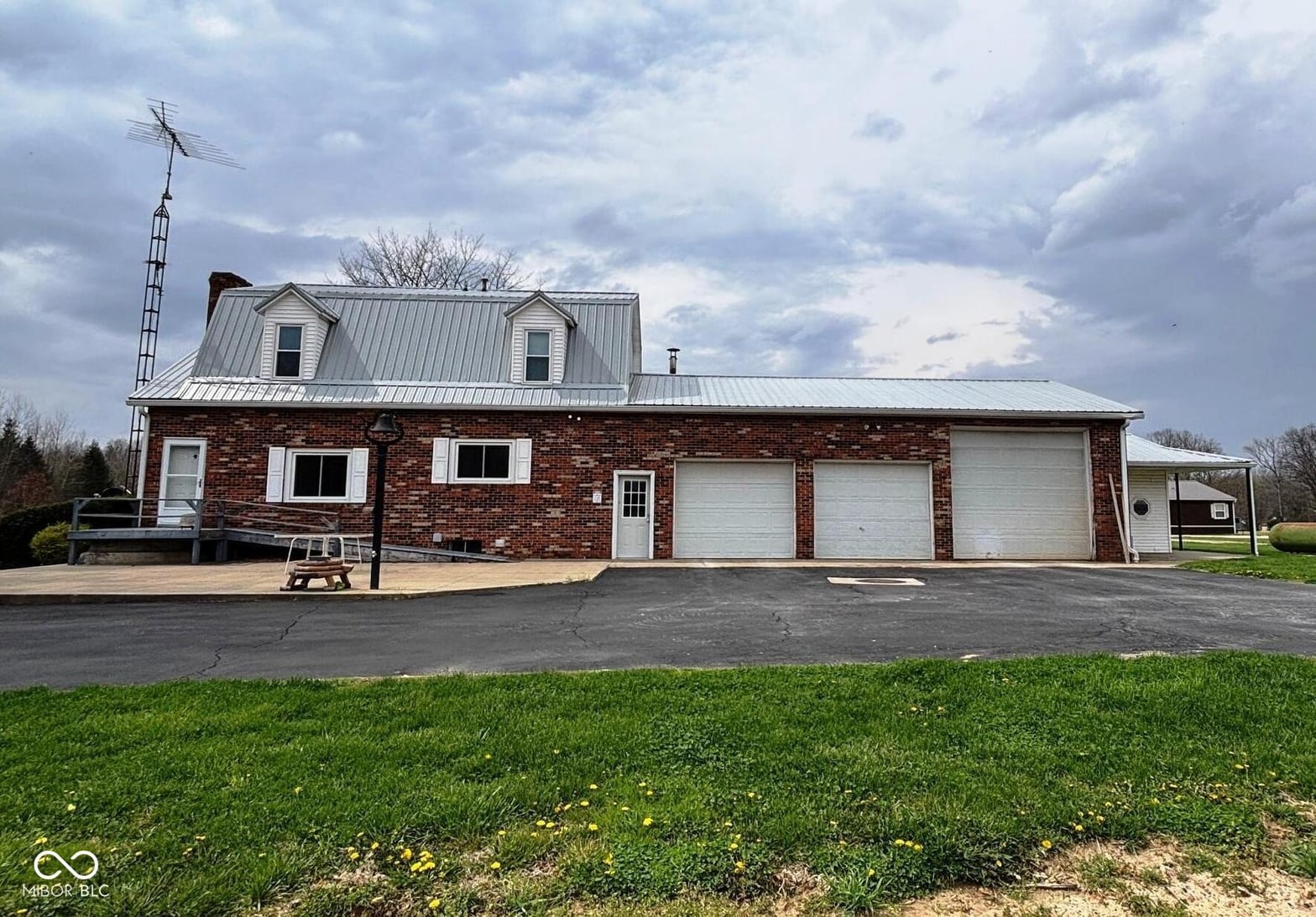 Photo of 3840 E County Road 20 N, North Vernon, IN