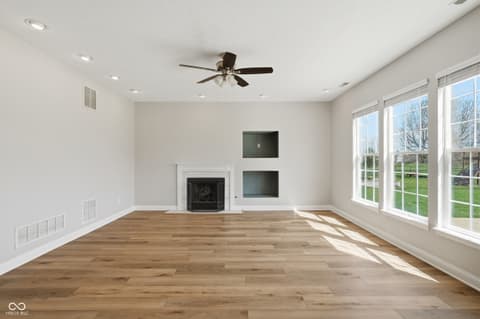 Photo of 6569 Hunters Ridge S, Zionsville, IN