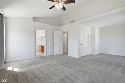 Photo of 6569 Hunters Ridge S, Zionsville, IN