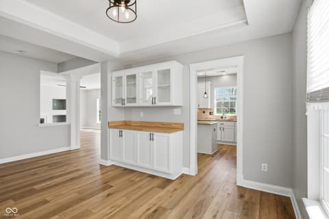 Photo of 6569 Hunters Ridge S, Zionsville, IN