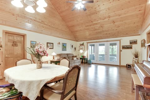 Photo of 655 Mallards Crossing, Martinsville, IN