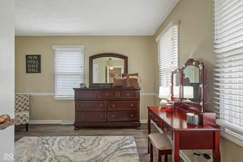 Photo of 9523 E Southport Road, Indianapolis, IN