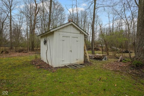 Photo of 9523 E Southport Road, Indianapolis, IN
