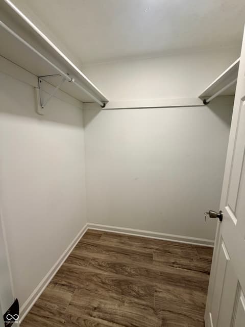 Walk In Closets — 110 Cook Street, Alexandria, IN