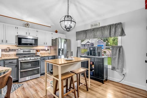 Photo of 101 Jefferson Valley, Coatesville, IN