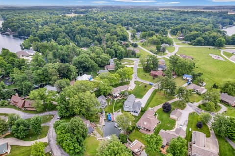 Photo of 101 Jefferson Valley, Coatesville, IN
