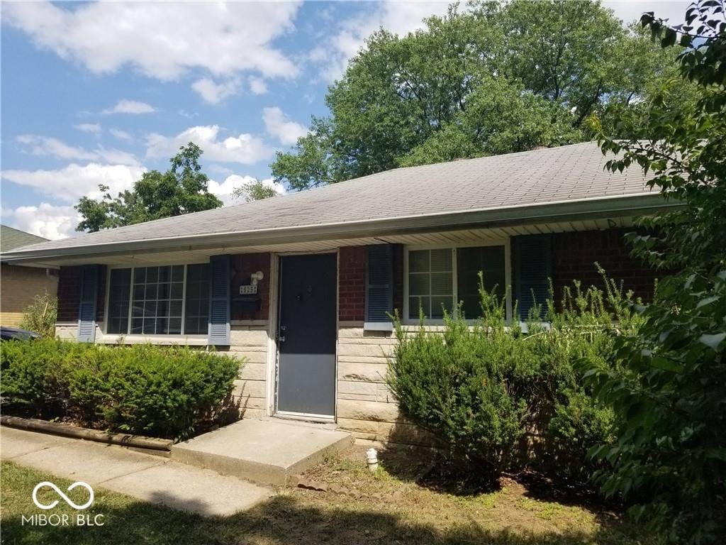 Photo of 525 S 4th Avenue, Beech Grove, IN