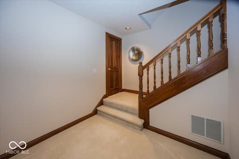 Photo of 11691 Diamond Pointe Court, Indianapolis, IN
