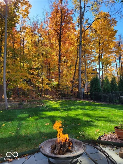 Photo of 11691 Diamond Pointe Court, Indianapolis, IN