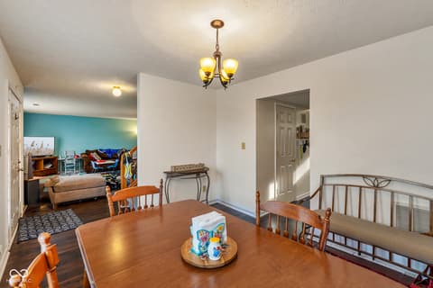 Dining room at 665 Hummingbird Lane, Whiteland, IN