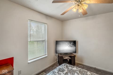 Bedroom at 665 Hummingbird Lane, Whiteland, IN