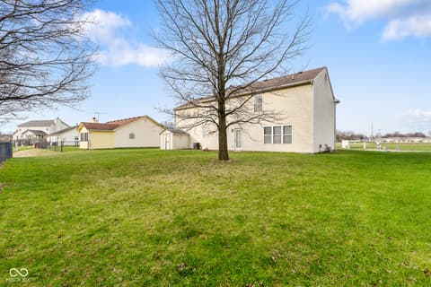 Side exterior at 665 Hummingbird Lane, Whiteland, IN