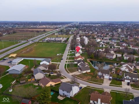 Aerial view at 665 Hummingbird Lane, Whiteland, IN