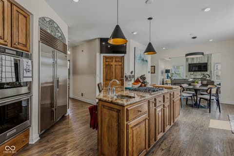 Photo of 4695 Stonebridge Court, Columbus, IN